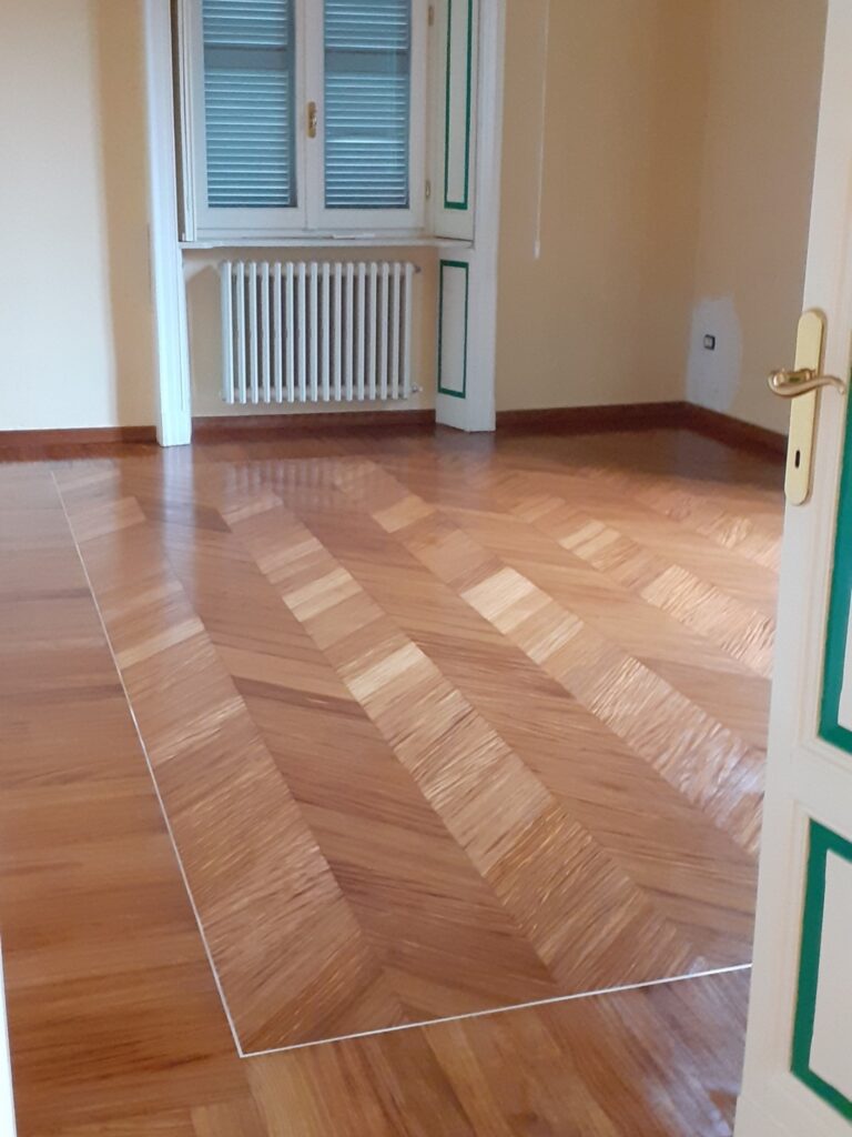 Rivestimento Pareti Con Parquet A Bergamo